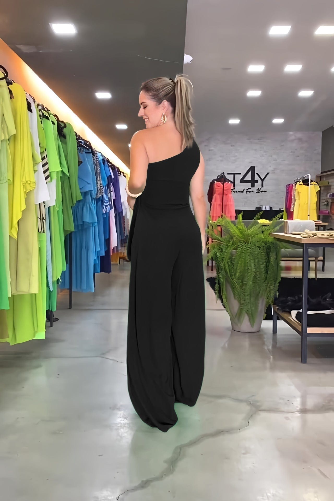 Johanna - Mode one-shoulder jumpsuit esbjerg-modehus