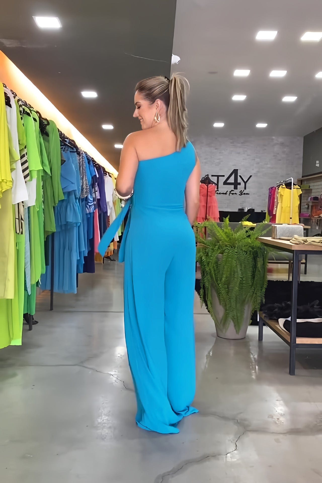 Johanna - Mode one-shoulder jumpsuit esbjerg-modehus