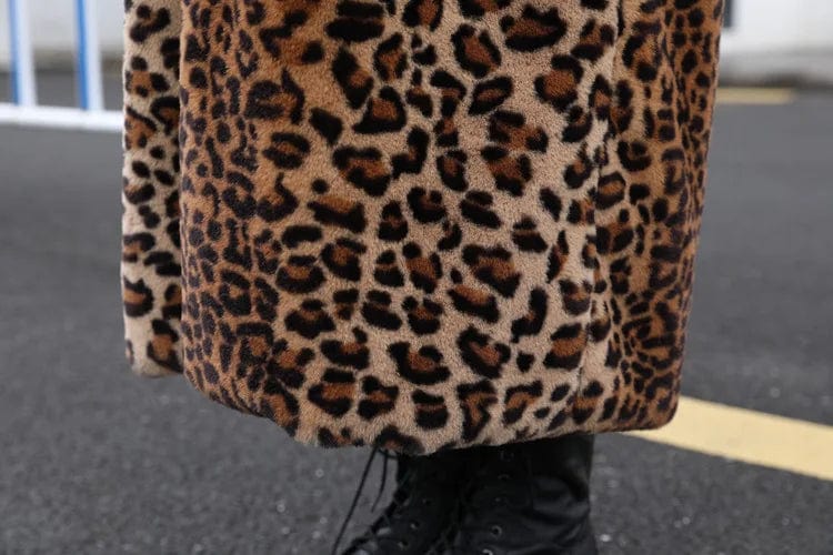 LEE - Leopardfrakke Lockere plysjakke esbjerg-modehus Coats & Jackets